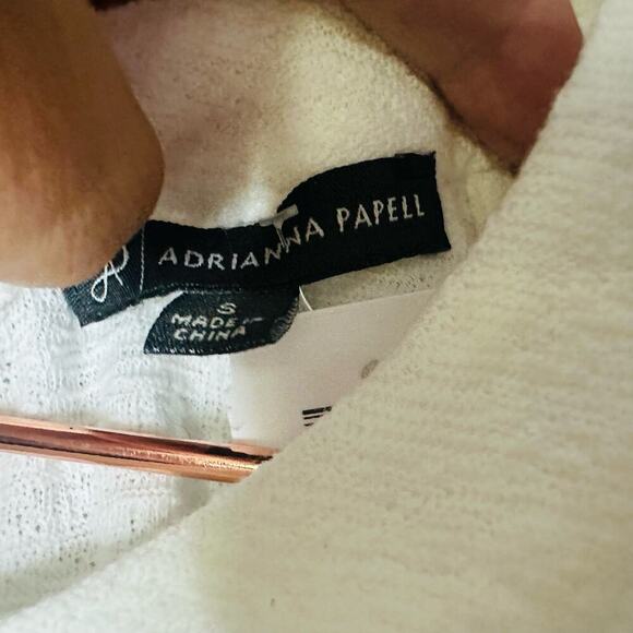 NWT ADRIANNA PAPELL White Crepe Sleeveless Crochet Lace Trim Tank Top Size Small - Picture 6 of 9